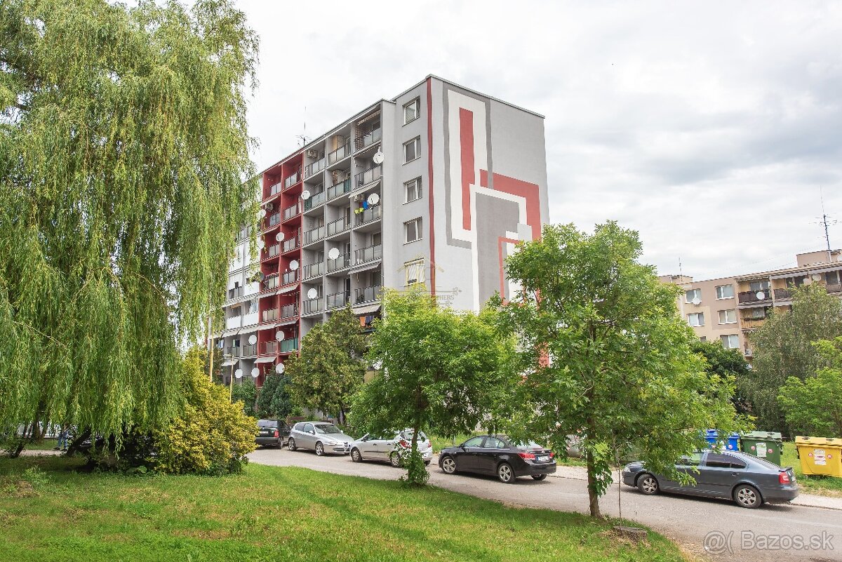Na predaj 2 izbový byt v meste Kráľovský Chlmec