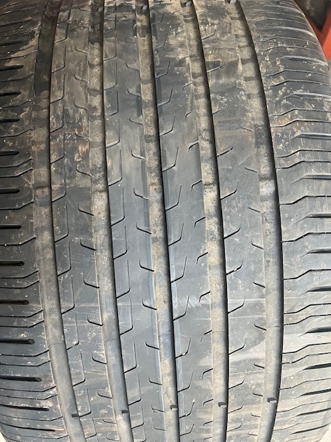 Predam pneumatiky BMW X6
