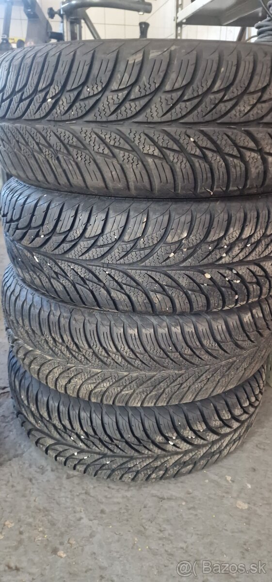 Predám zimne gumi 195/65R15