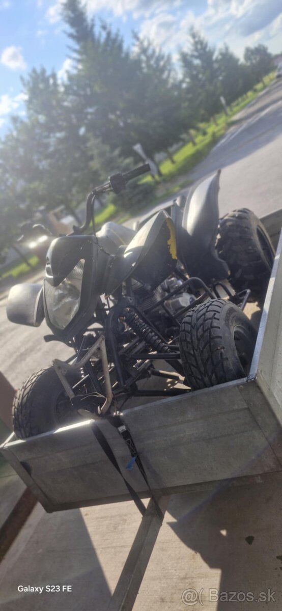Predam štvorkolku 250ccm
