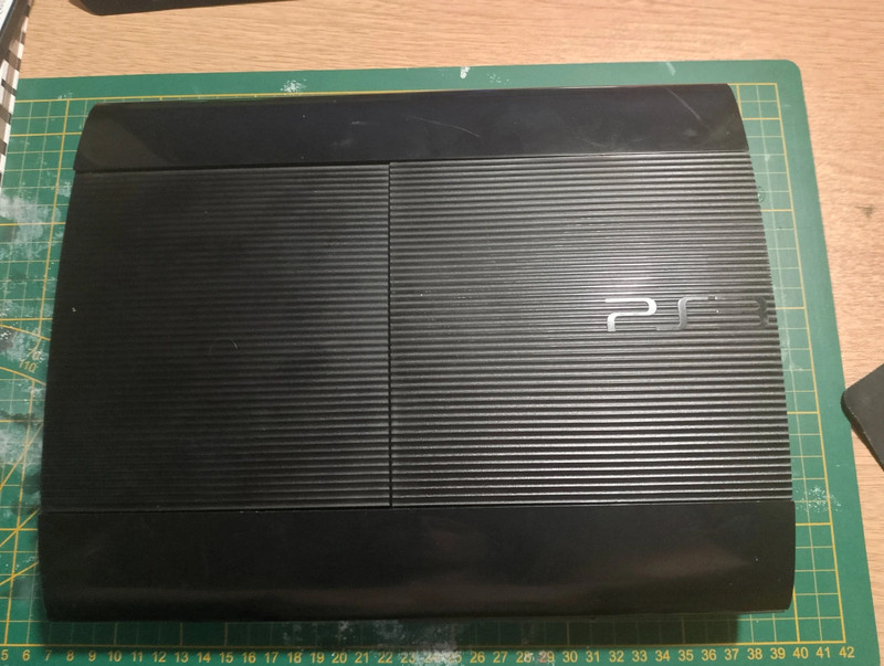 Playstation 3 Super Slim - CECH-4004A