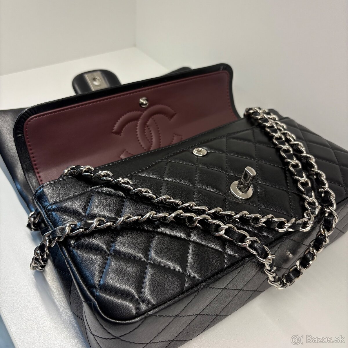 Chanel kabelka nova