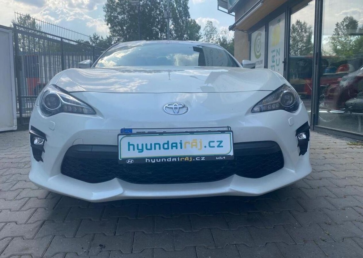 Toyota GT86 2.0-TOP STAV-NAVI-SPORT