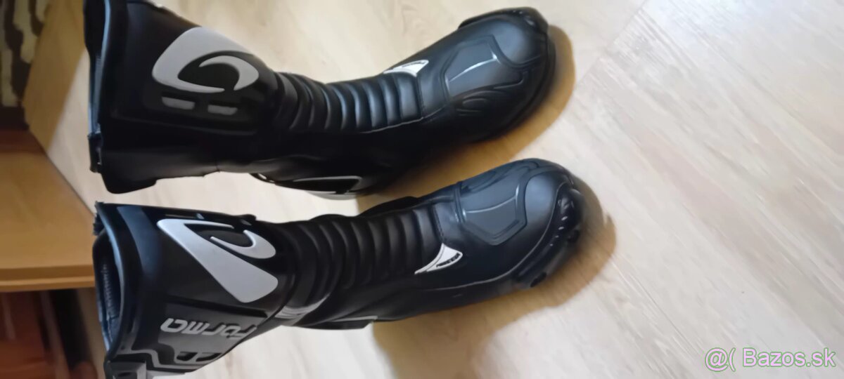 Moto čižmy pánske 46