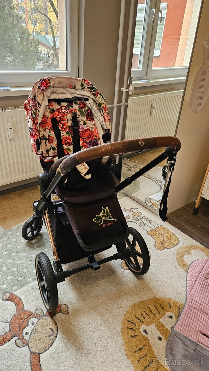 Cybex Priam s kvetinovým vzorom 🌸