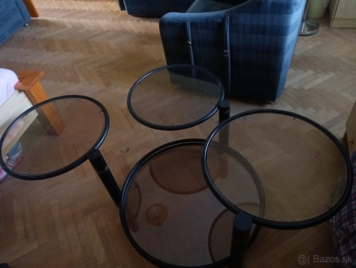 Predám rozkladací stol