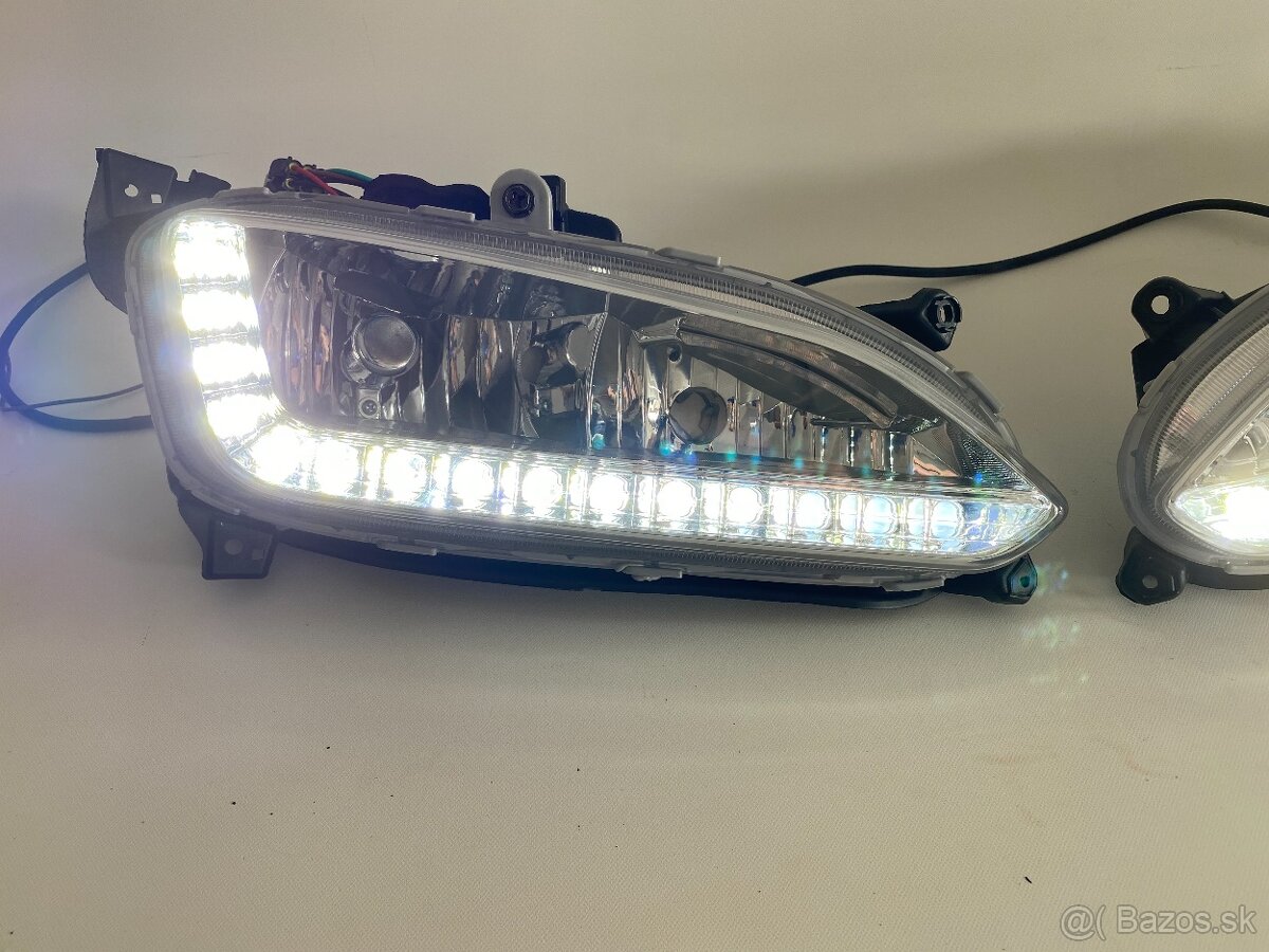 hmlovka denne svietenie DRL Hyundai Santafe