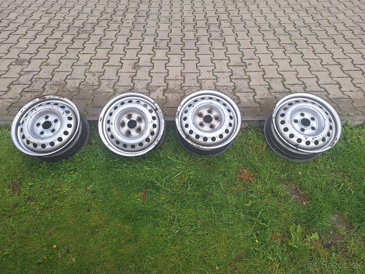 Disky na vw t4 s puklicami