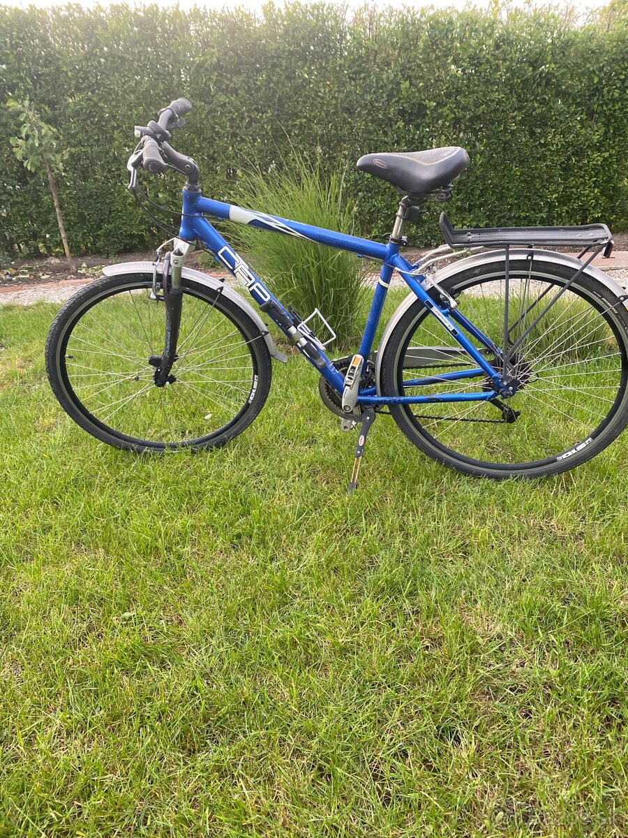 Trekingový pánsky bicykel