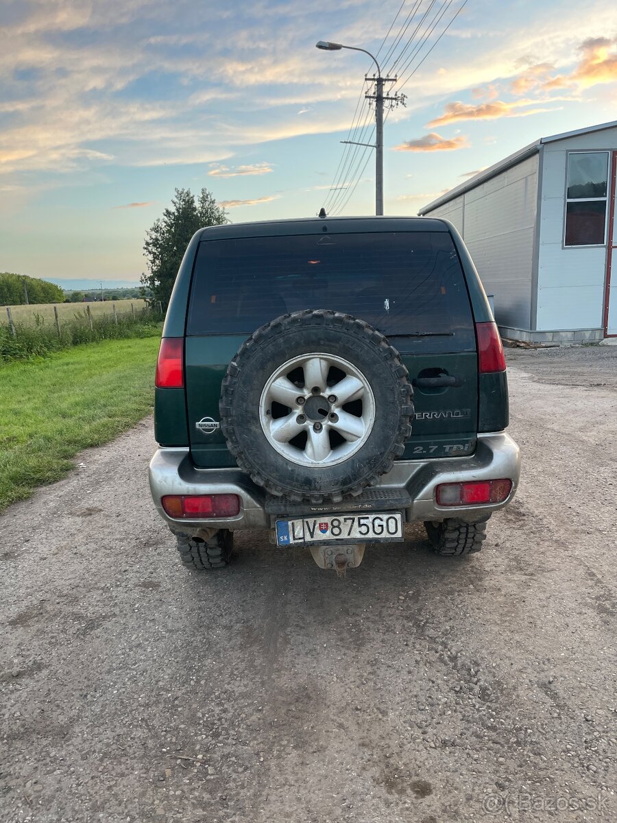 Nissan Terrano