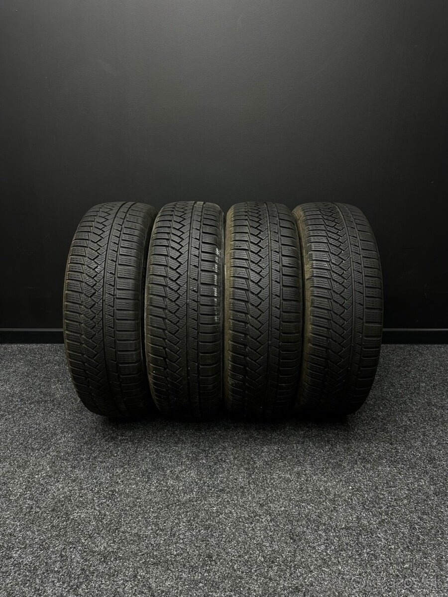 Sada pneu Continental 215/65/17 99H