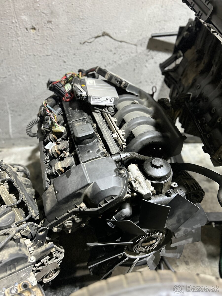 Motor BMW E39 2.8i M52B28