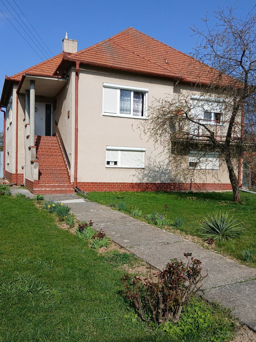 Novinka 4 izbový RD v obci Tesárske Mlyňany