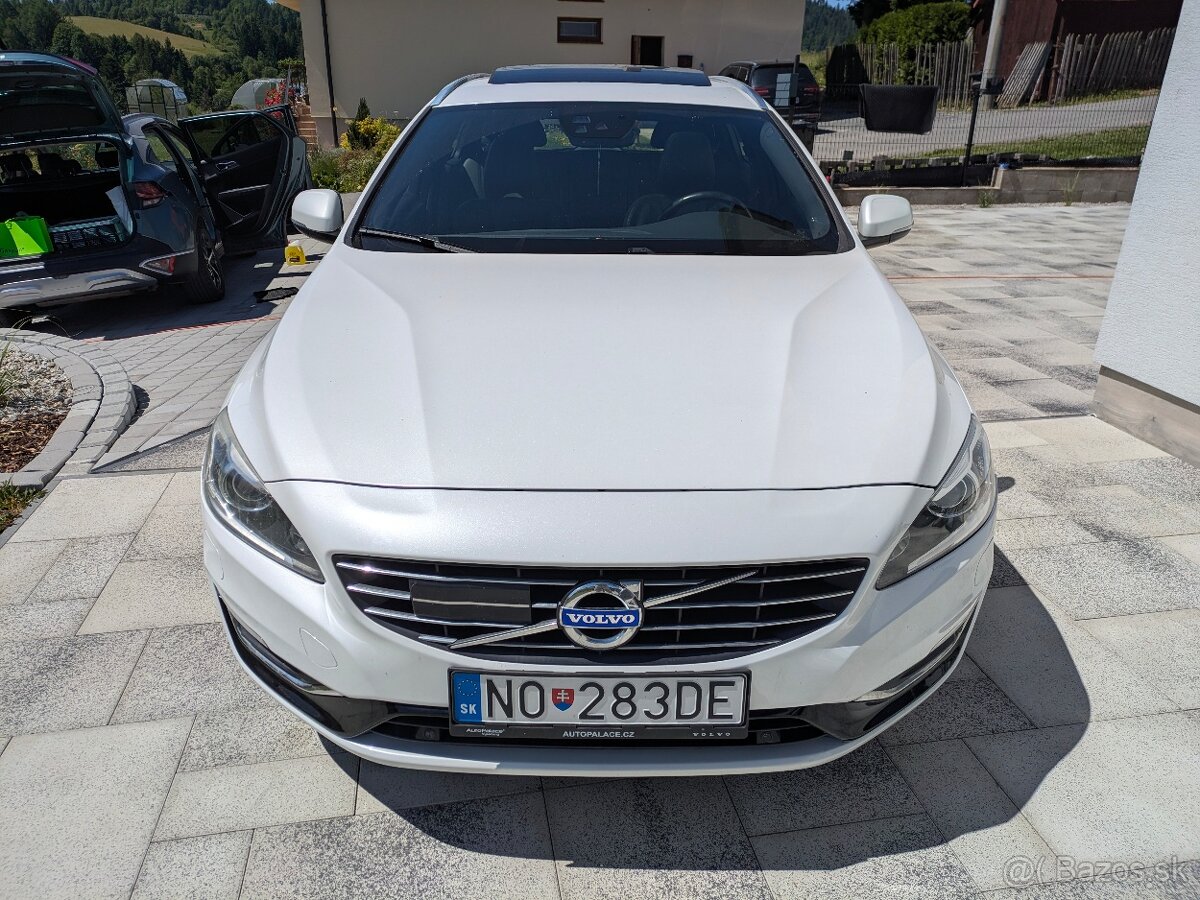 Volvo V60 plugin-hybrid, 4x4 , D5 AWD, r.v. 2015