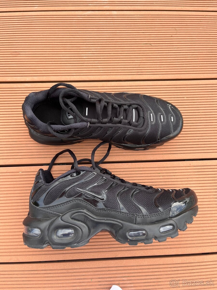 Predám detske tenisky Nike Air Max Plus