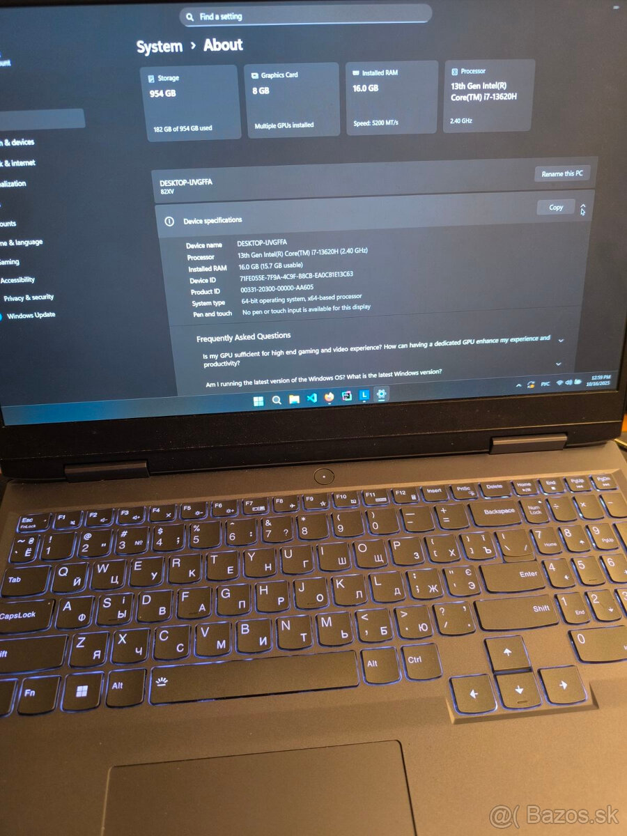 Predavam notebook Lenovo LOQ 15IRH8