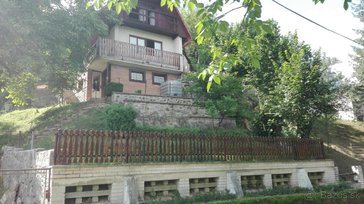 Predám murovanu chatu