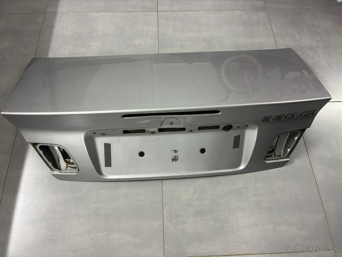 BMW E46 cabrio zadna kapota