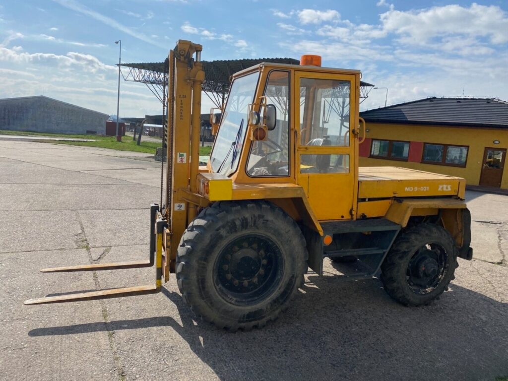 Vysokozdvizny vozik Desta ND 9-031 4x4