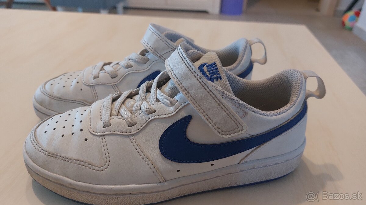 Predam tenisky Nike v.32