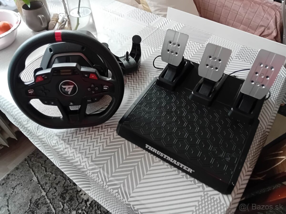 Predám volant Thrustmaster T248 (PC / PlayStation)