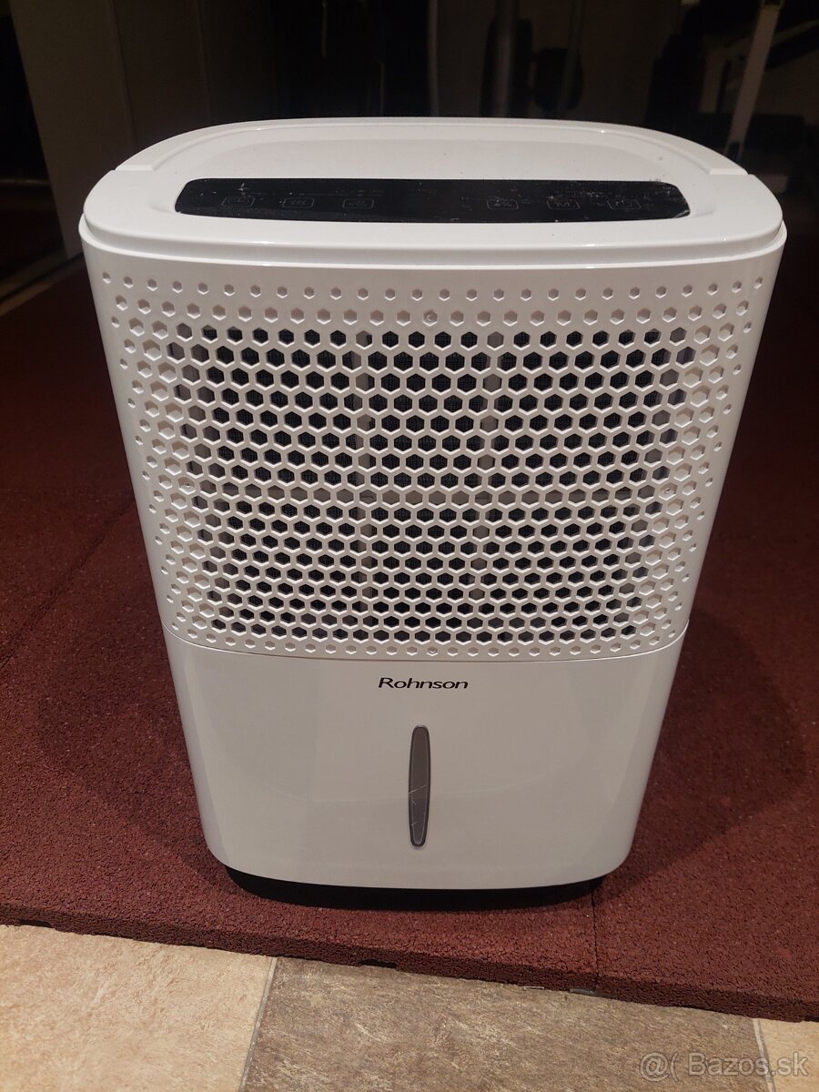 Odvlhčovač Rohnson R9610