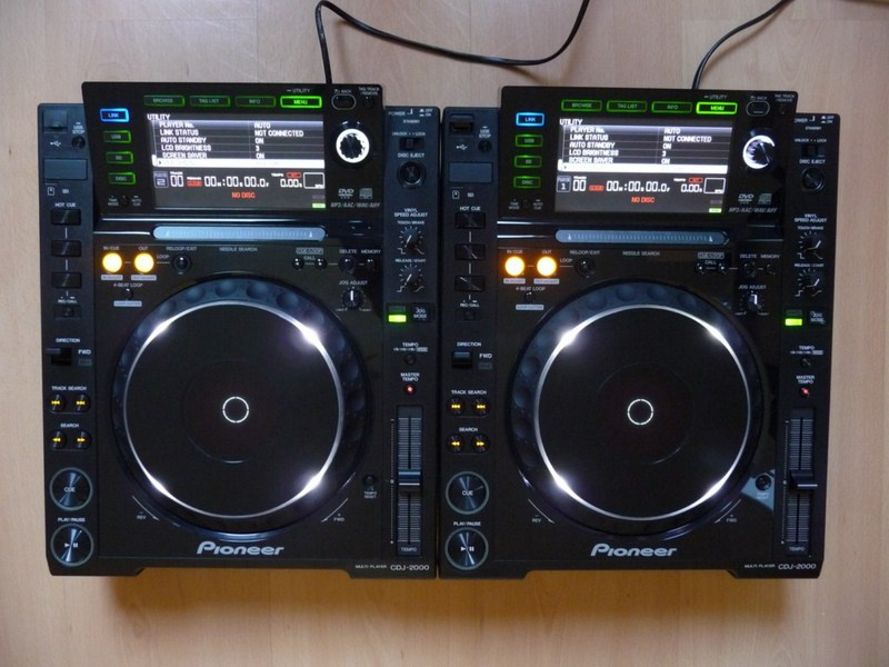 pioneer cdj 2000