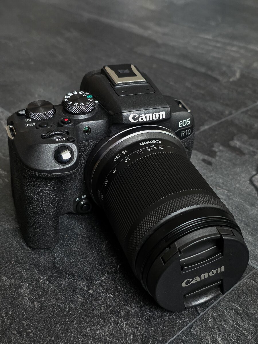 CANON EOS R10 + RF-S 18-150mm