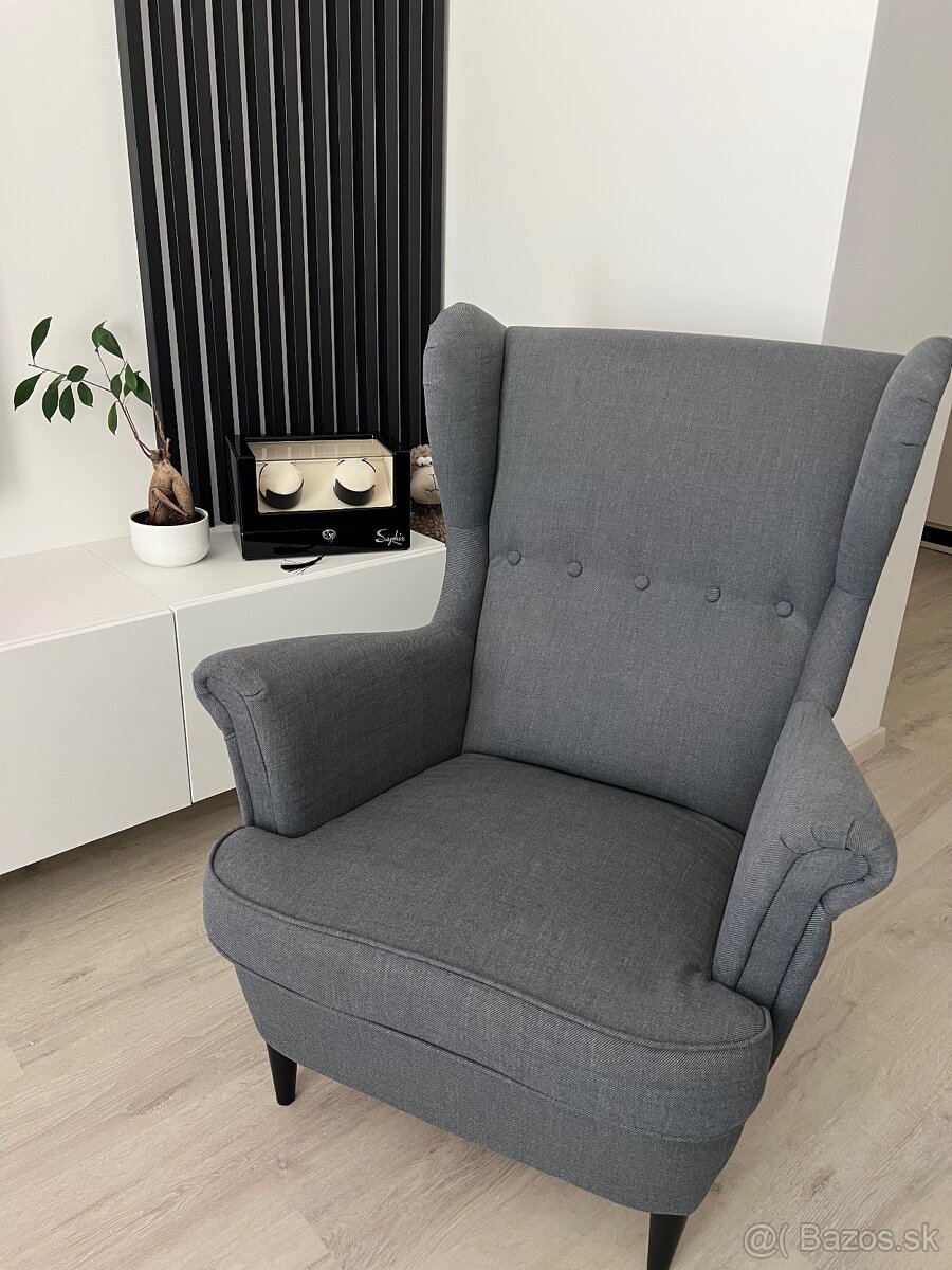 Ikea kreslo Strandmon