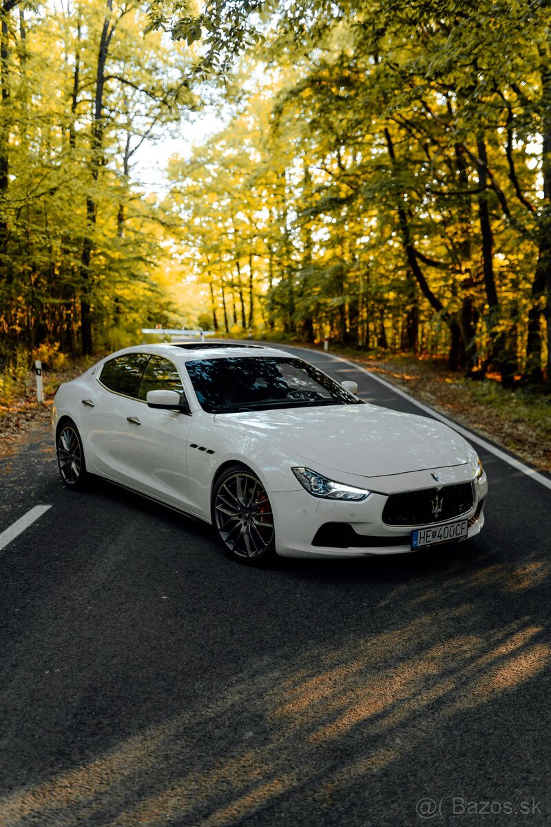 Maserati Ghibli q4