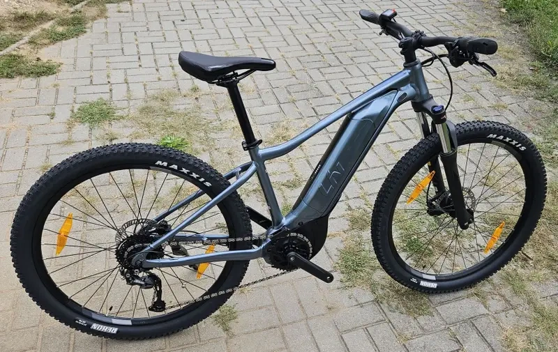 DÁMSKY ELEKTROBICYKEL GIANT TEMPT E+