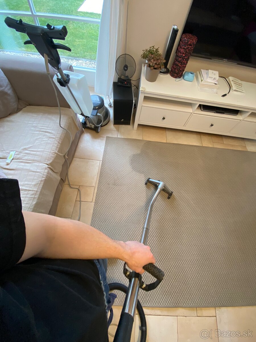 Hĺbkové čistenie, tepovanie čalúneného nábytku