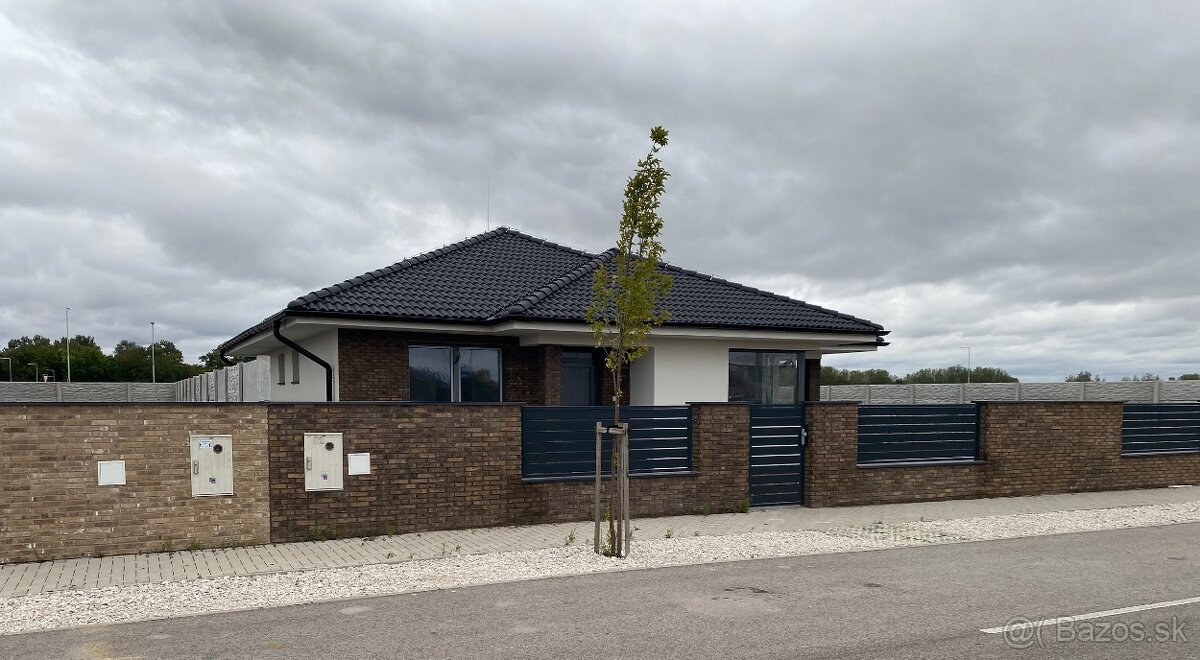 Moderný rodinný dom s možnosťou vlastného prispôsobenia