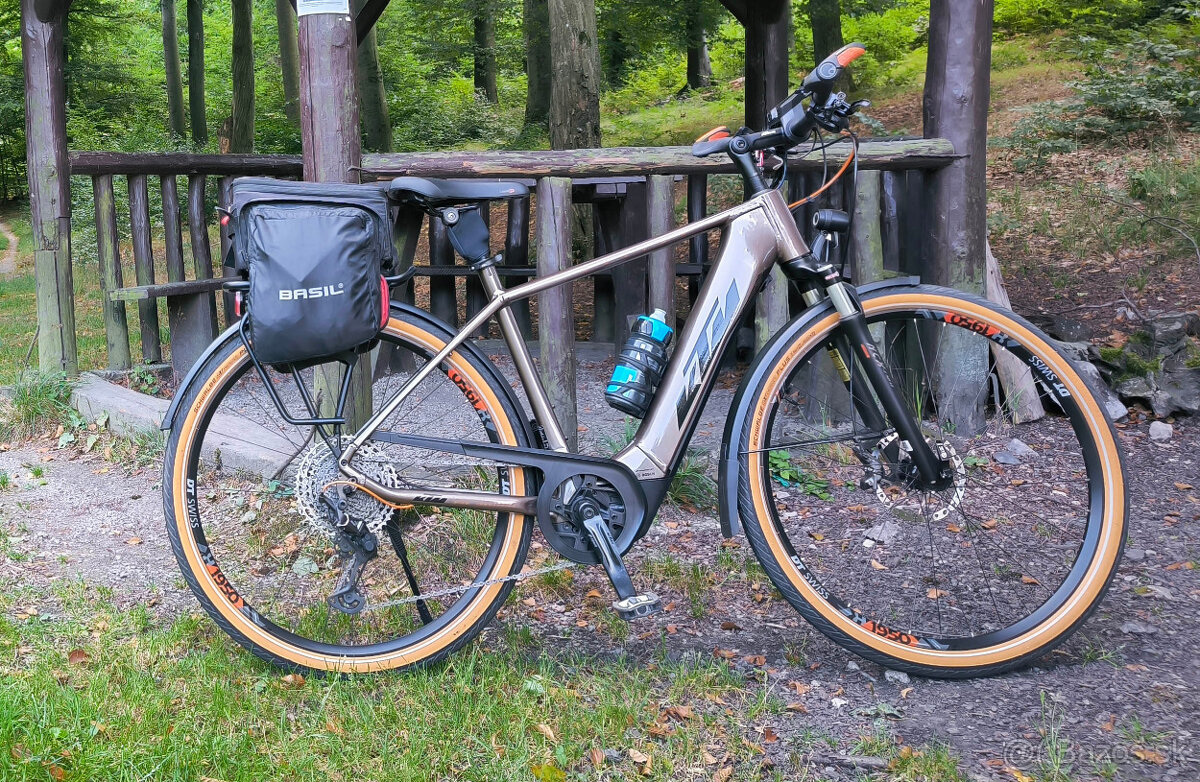 KTM Macina style 610 nyon
