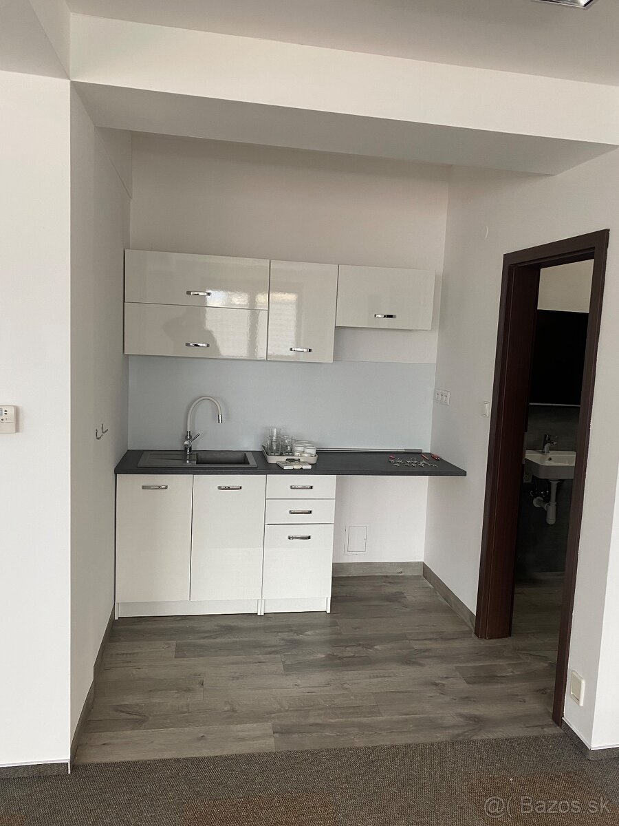 Predám kuchynskú linku