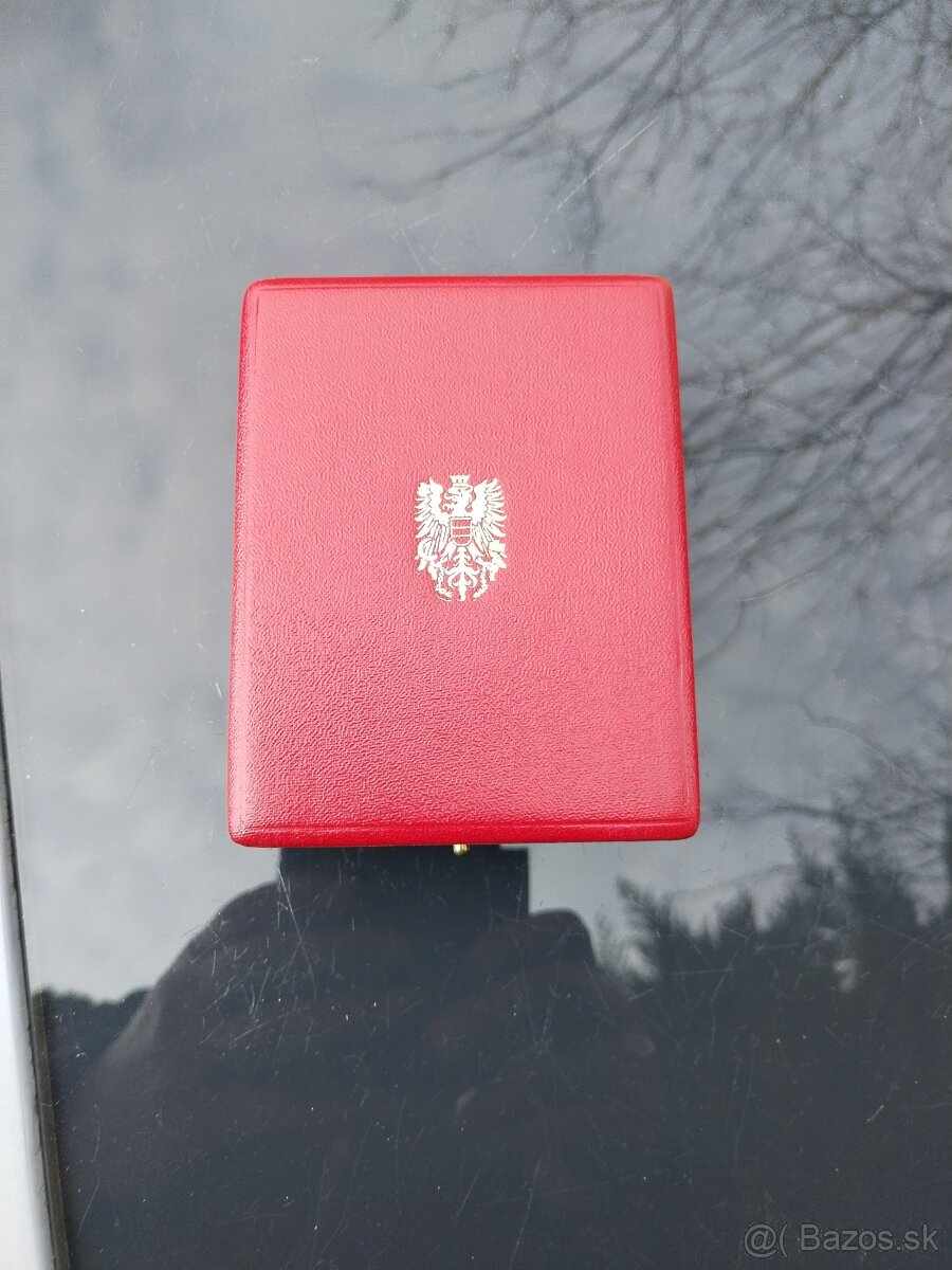Vyzn, Zlatá medaila za zásluhy I.trieda- Rakúskej Republiky