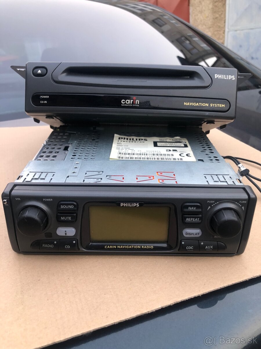 Philips 22RC959 autorádio s CD + Navigácia