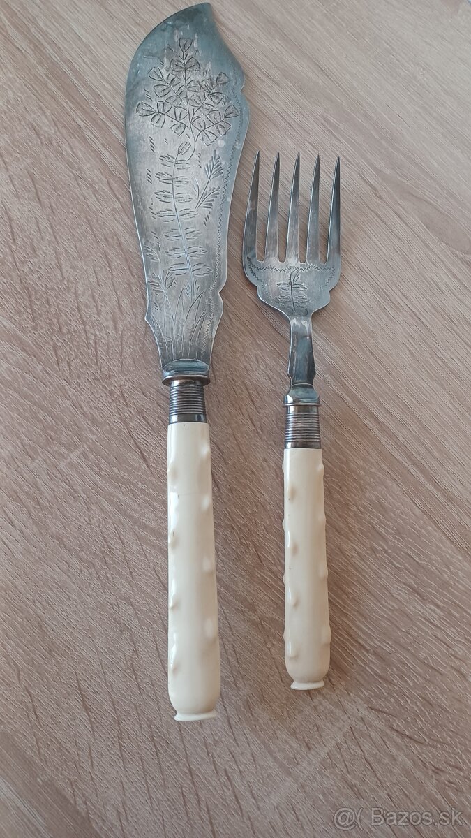 servírovací príbor