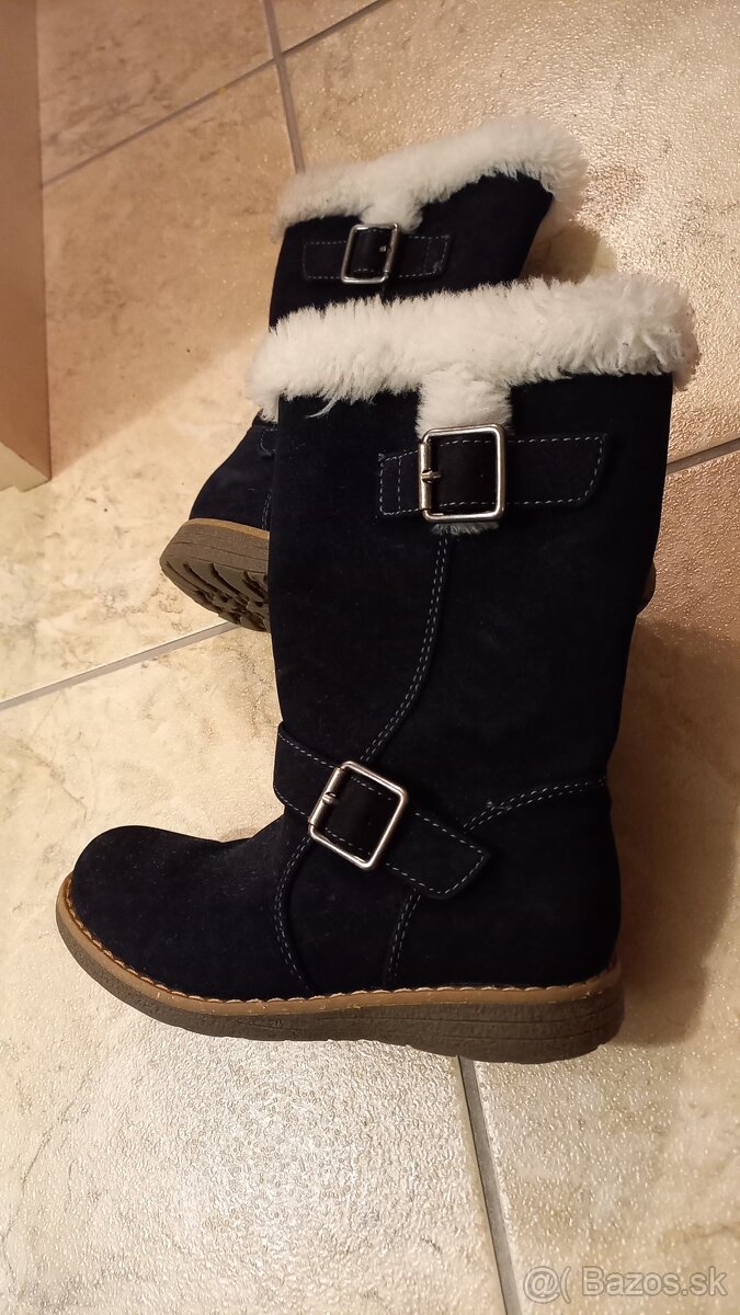 Dievčenské čižmy v.28