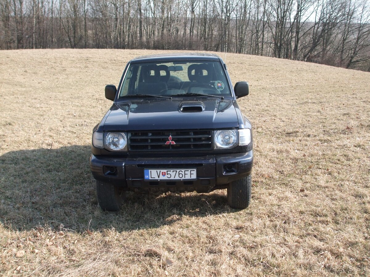 Mitsubishi pajero FL 2.5  85kw