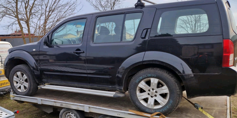 ND rozpredám Nissan Pathfider 2.5dci 128kw