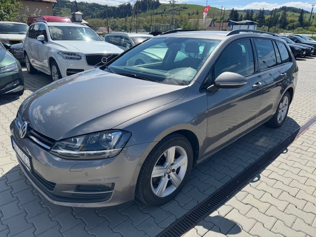 Volkswagen Golf Variant 2.0TDI Highline DSG AKONTACIA OD 0%