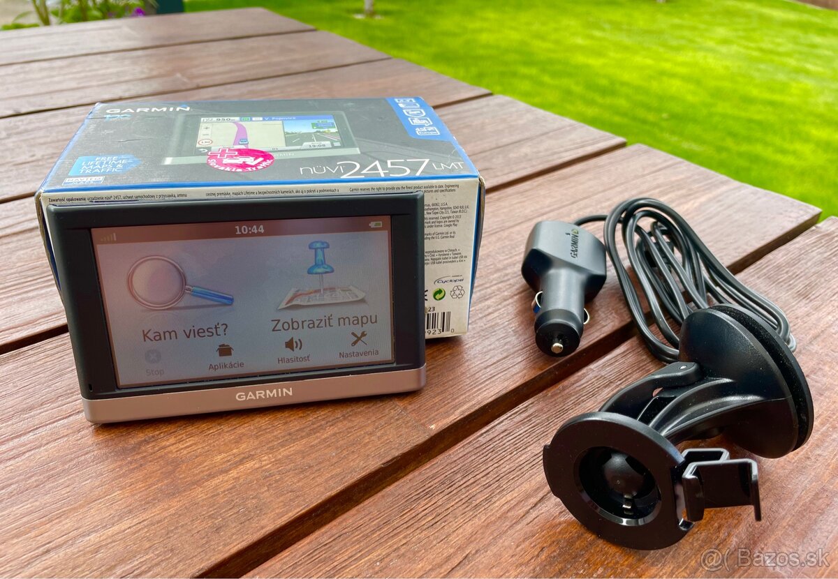 Predám GPS navigáciu Garmin nüvi 2457
