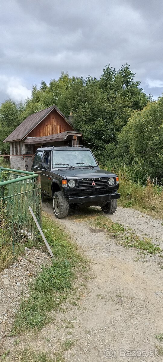 Mitsubishi Pajero mk1