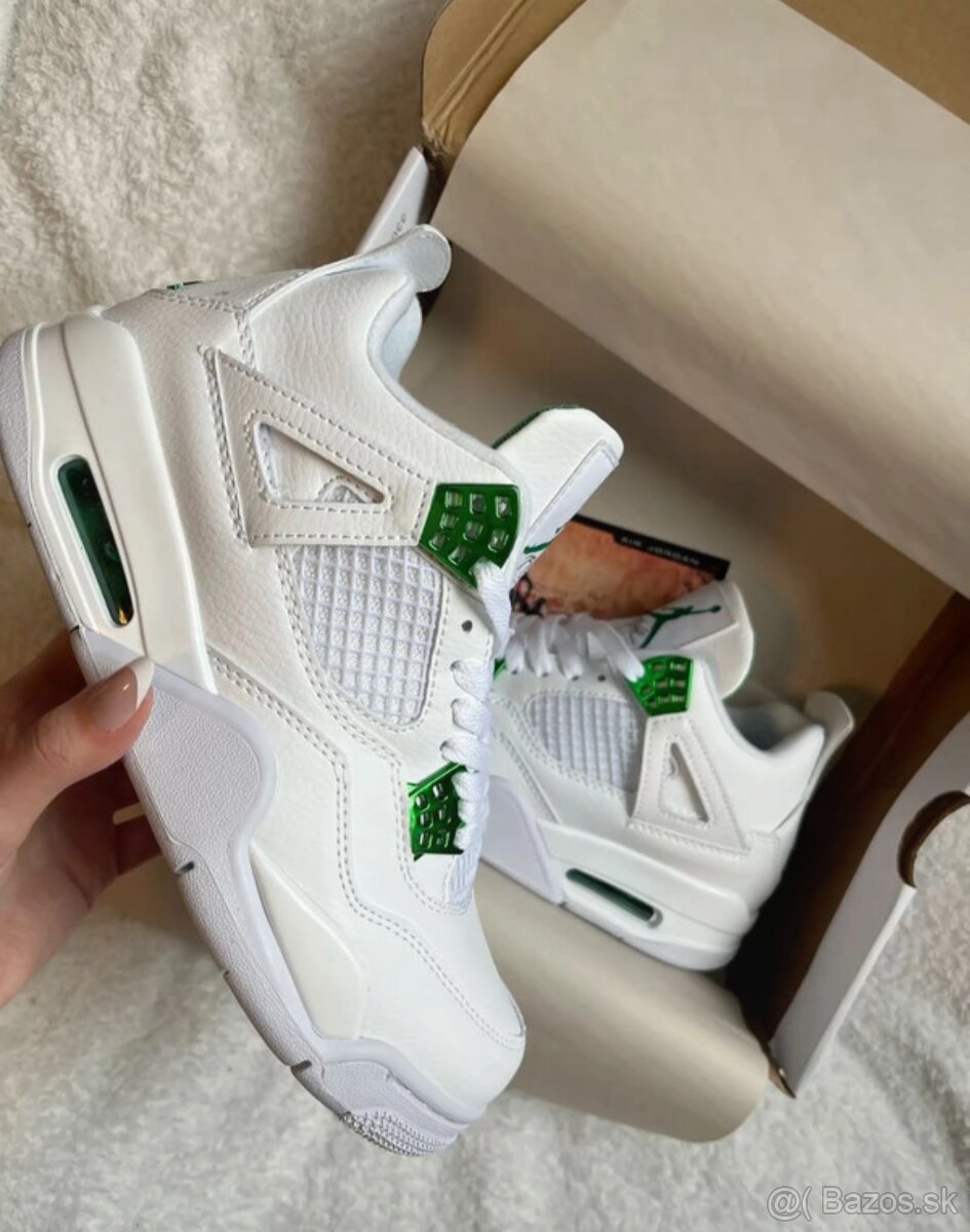 Nike Jordan 4 green