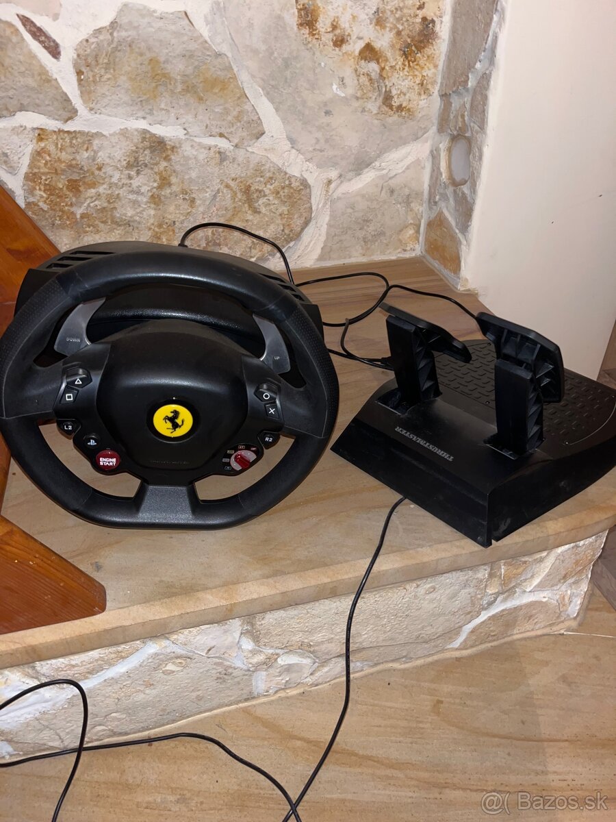 Thrustmaster Ferrari Racing Wheel Red Legend Edition