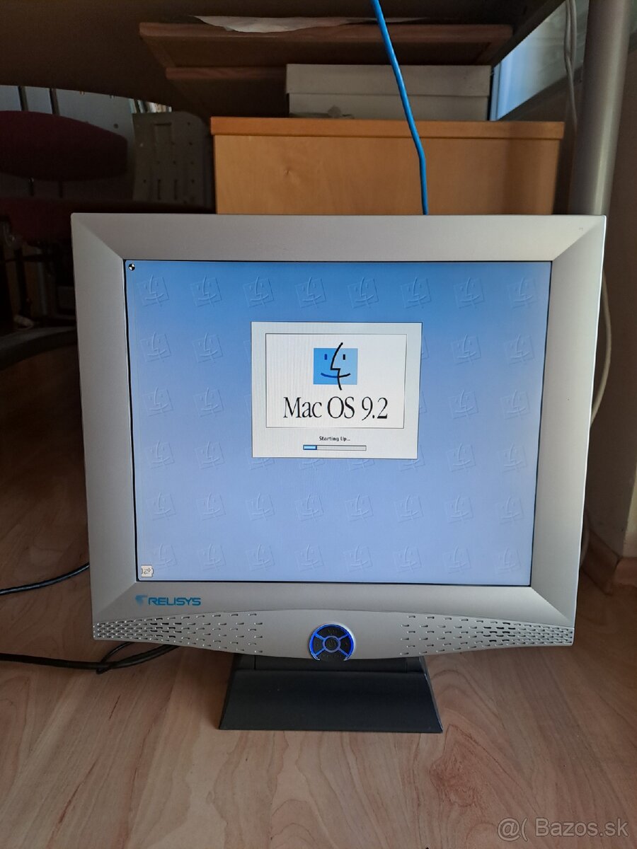 Predám TFT LCD Monitor Relisys TL775