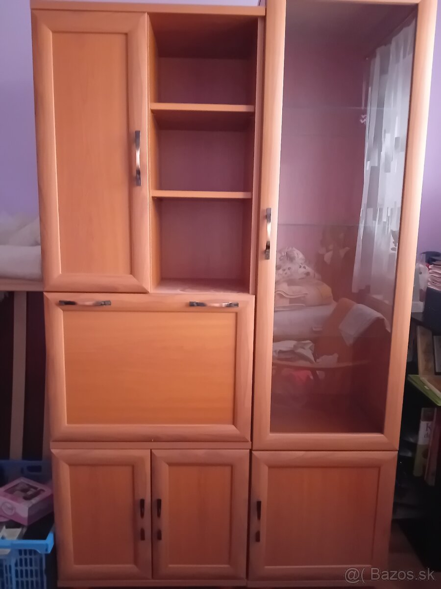 Sektorová obývacia stena