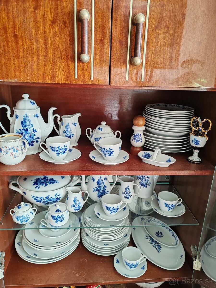Retro porcelán modrá ruža Bohemia
