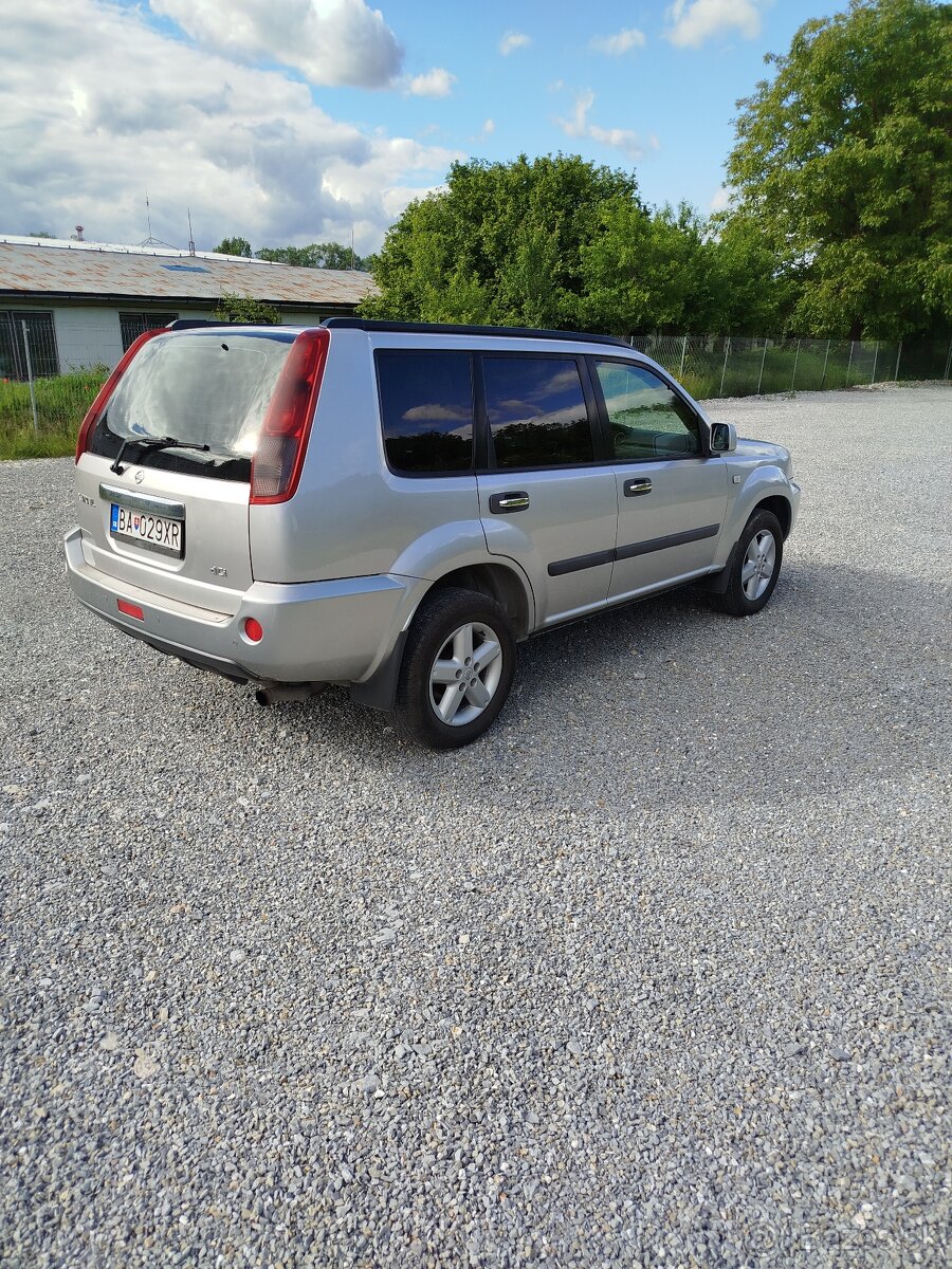 Nissan X-Trail 2.2dci 100kw 4x4 SUV